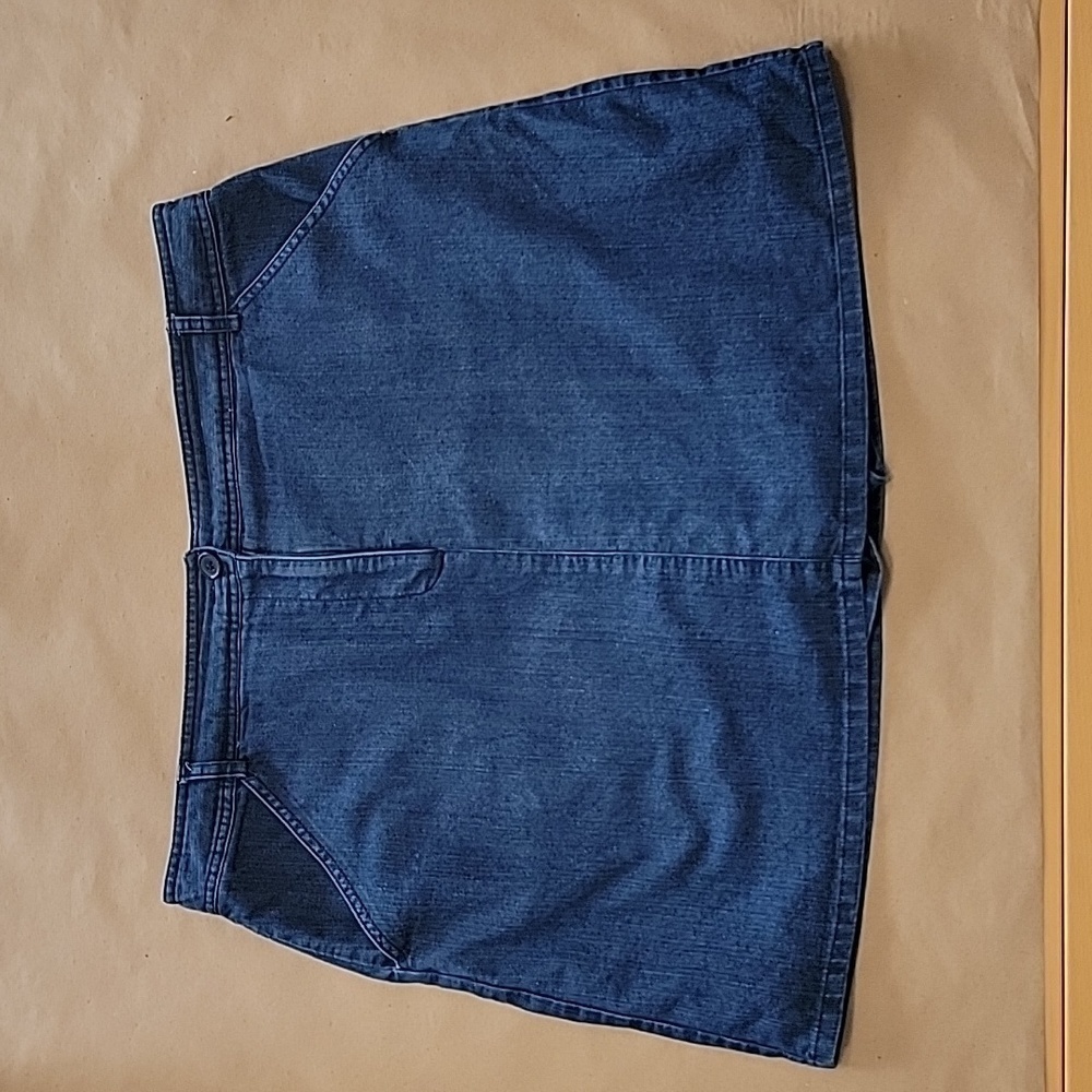 White Stag, Size Unknown, Denim Skort. Great Used Condition